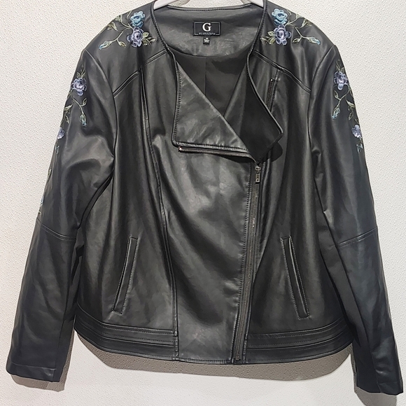 G by Giuliana Black Faux Leather Moto Jacket with Blue Floral Embroidery - Picture 4 of 6